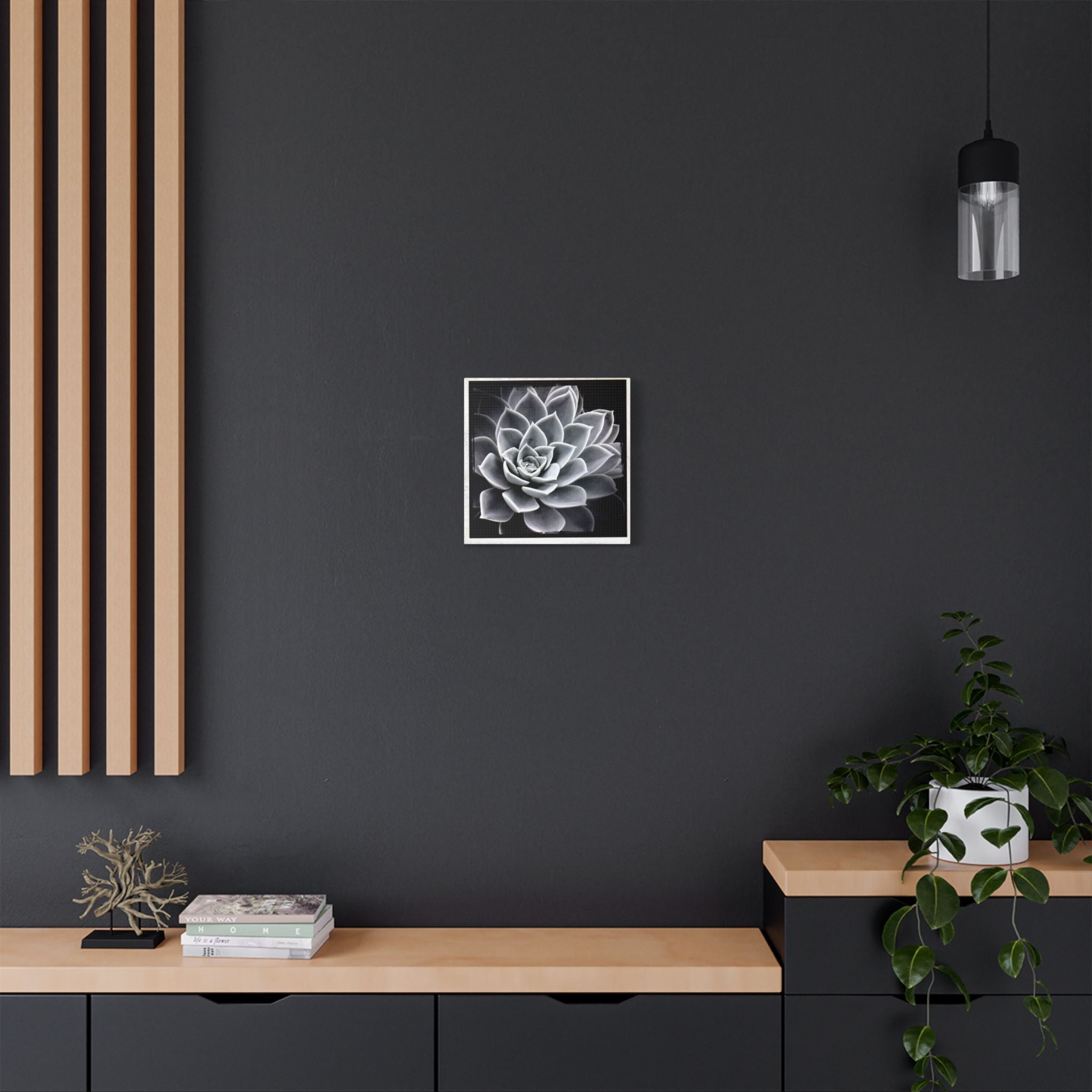 Succa Satin Canvas, Stretched