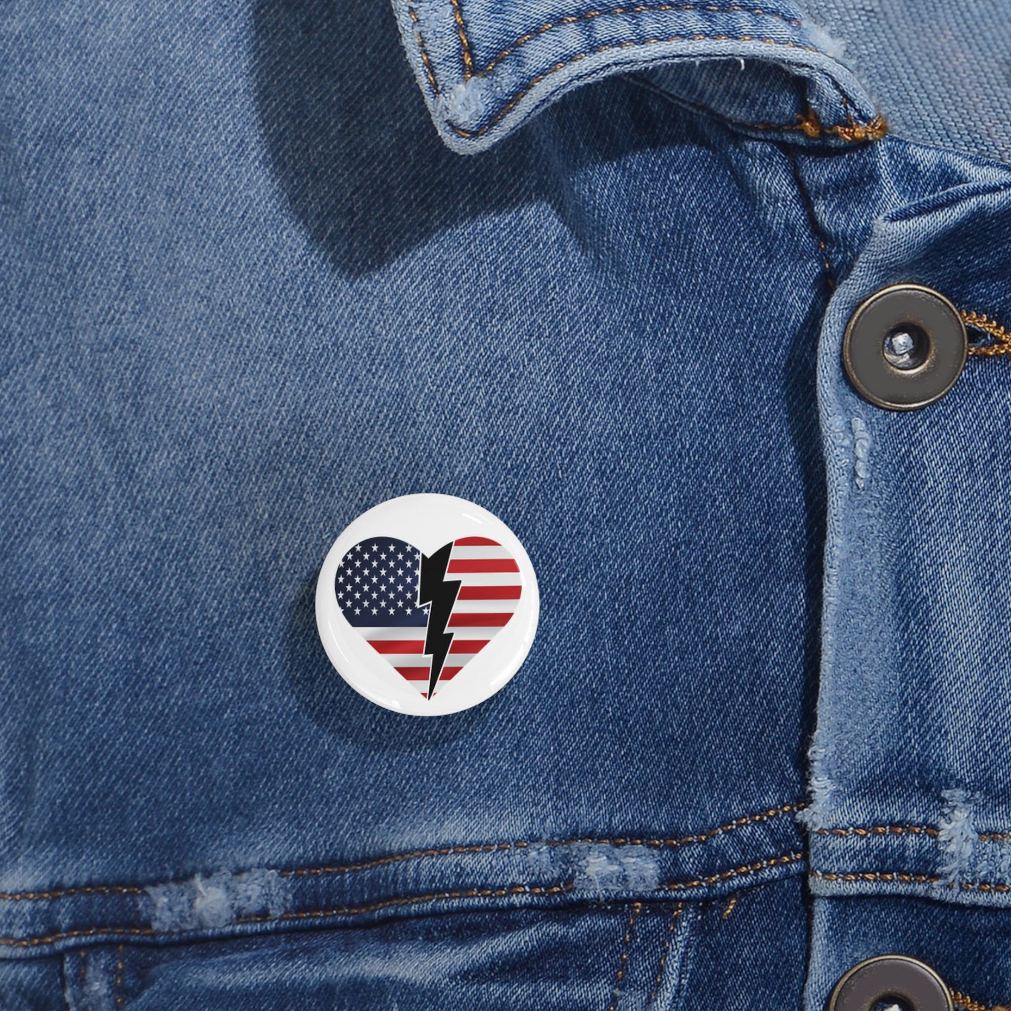 Patriotic Heart Lightning Bolt Round Pins - Perfect for American Holidays & Events