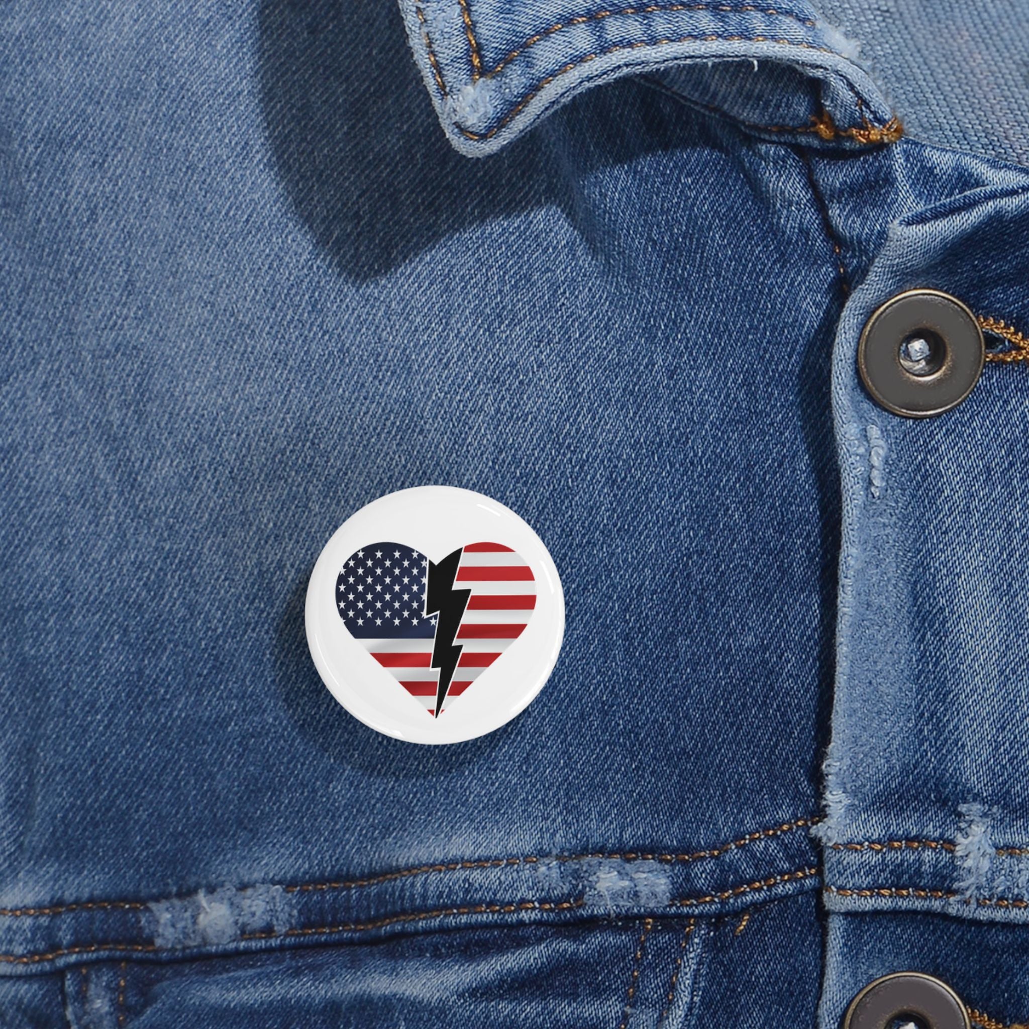 Patriotic Heart Lightning Bolt Round Pins - Perfect for American Holidays & Events