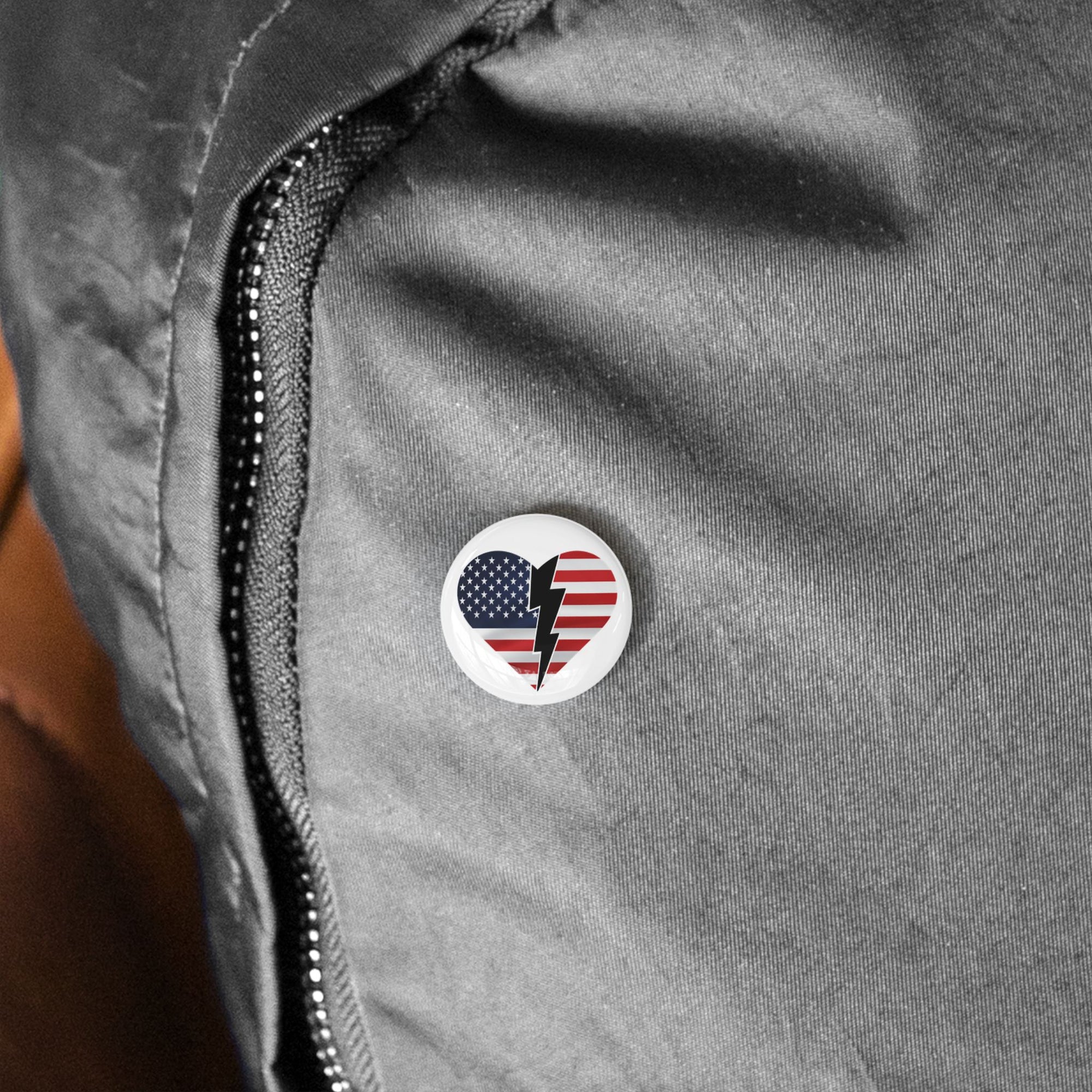 Patriotic Heart Lightning Bolt Round Pins - Perfect for American Holidays & Events