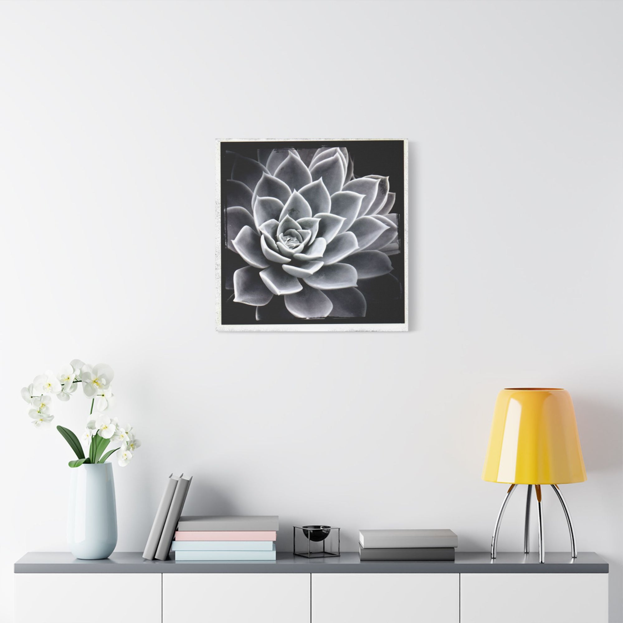 Succa Satin Canvas, Stretched